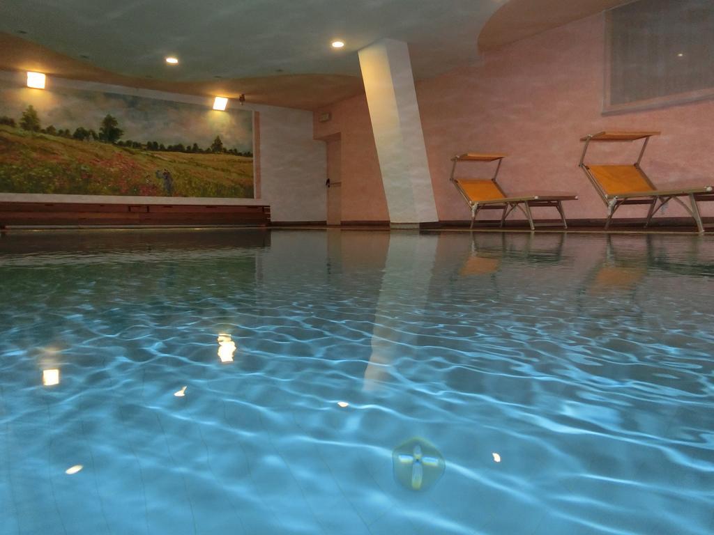 Beauty & Vital Hotel Maria カラーノ エクステリア 写真